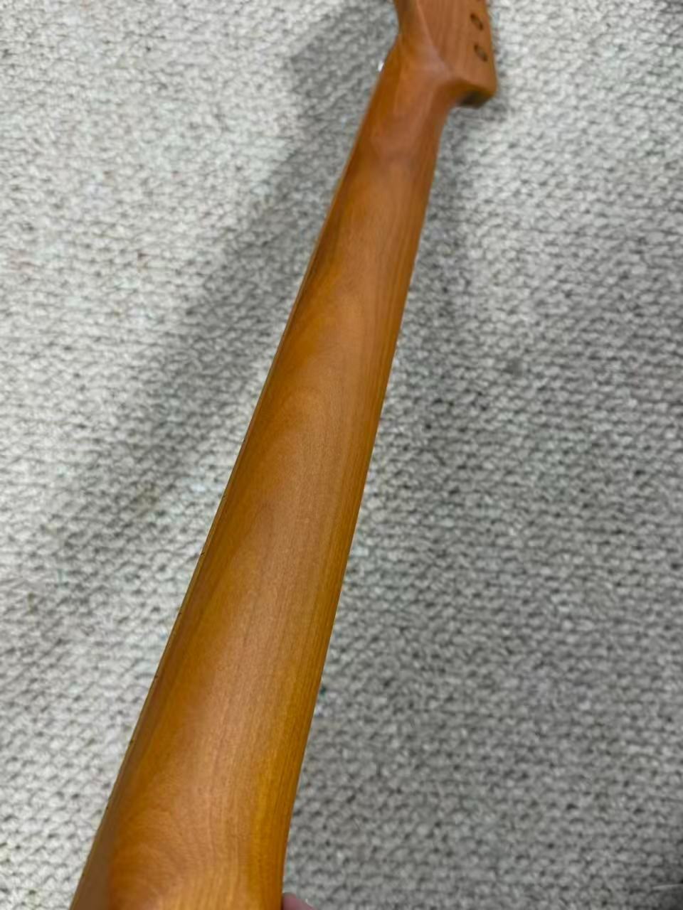 22 Frets Roasted MapleGuitar Neck Satin Fits for Guitar Part Replacement