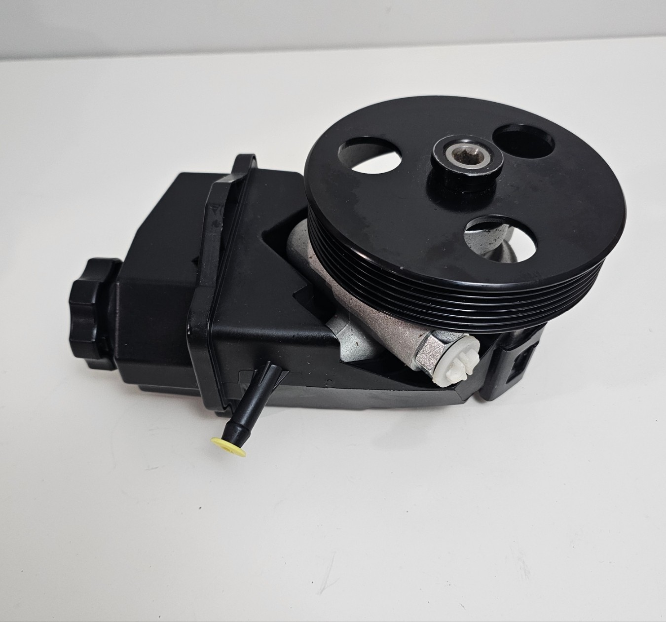 88963473 Power Steering Pump For 2002-2010 Pontiac Chevrolet 3.4L 3.9L