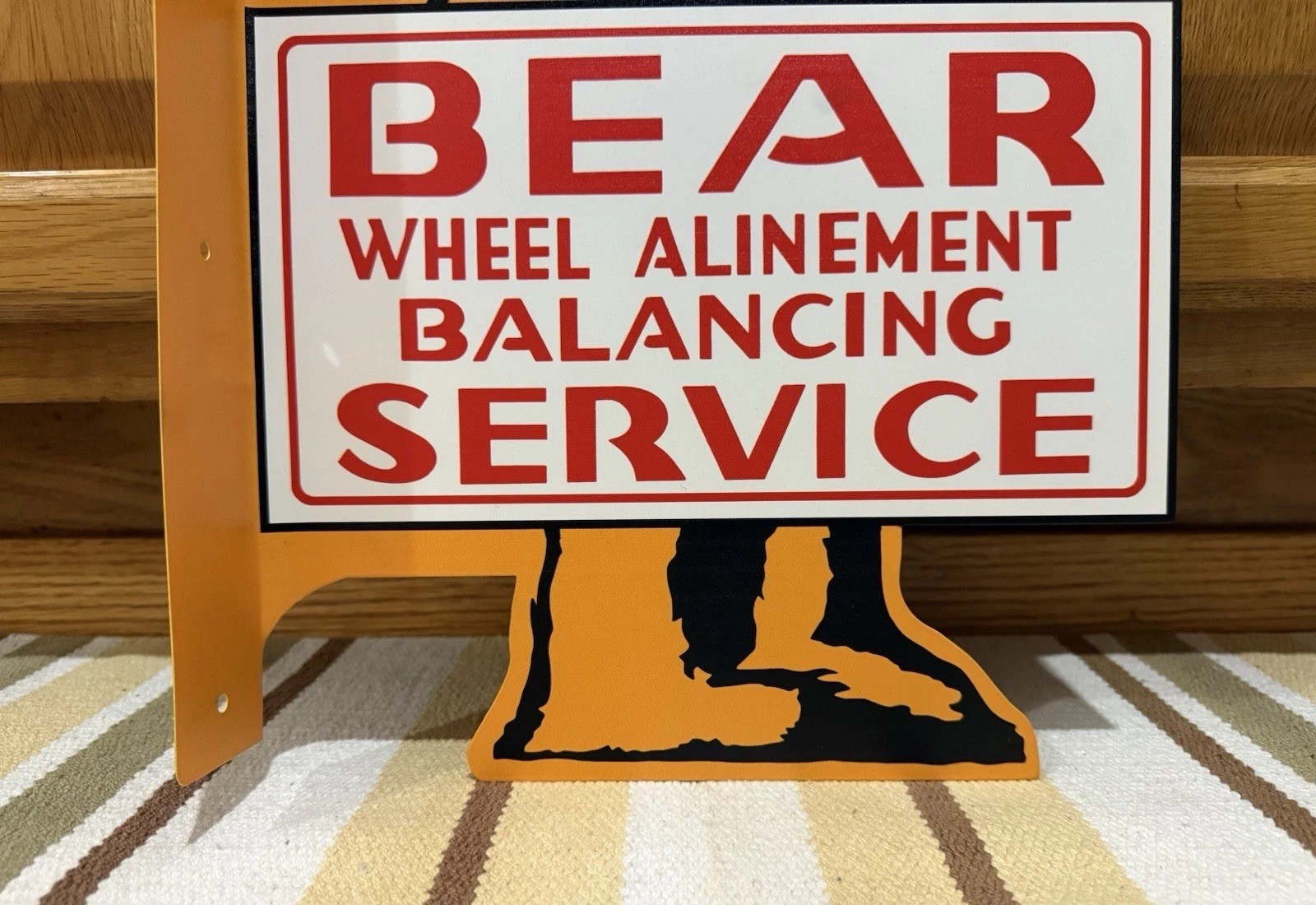 Bear Alignment Flange Sign Wheel Alinement Double Sided Vintage Style Wall Decor