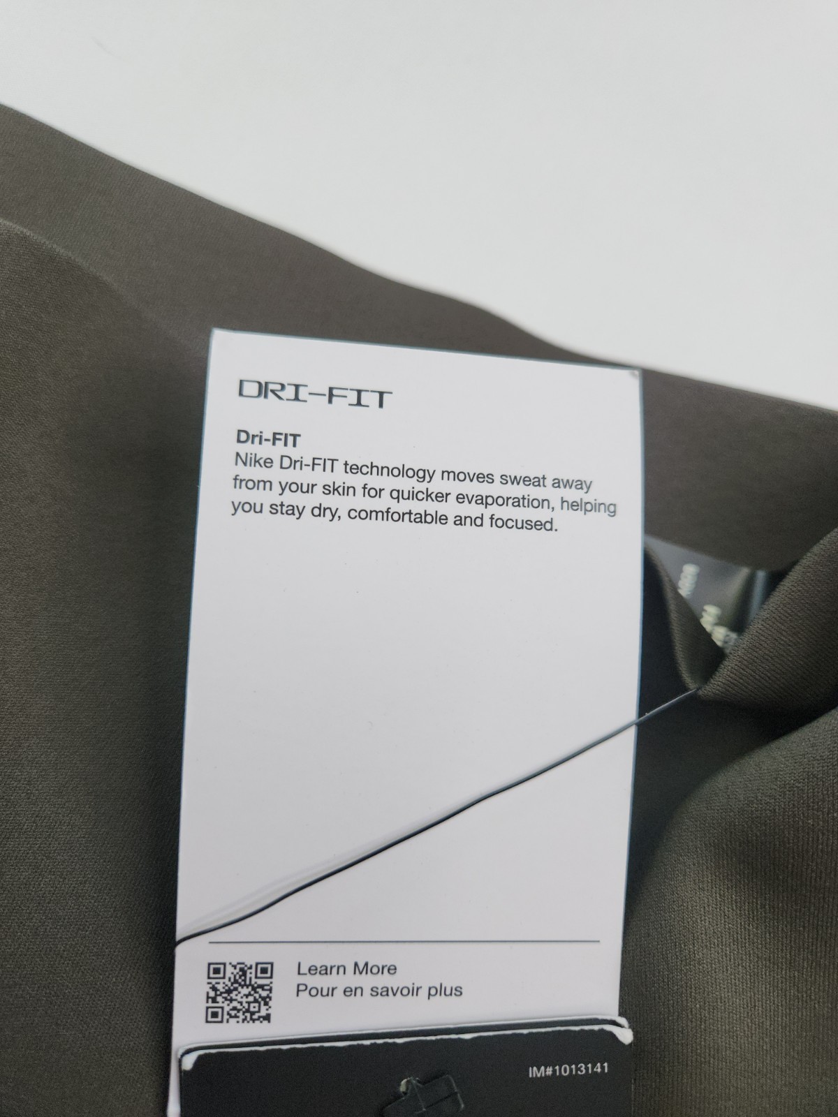 Nike Universa Womens Olive Gree High Rise Medium Support 5" Biker Shorts Size S