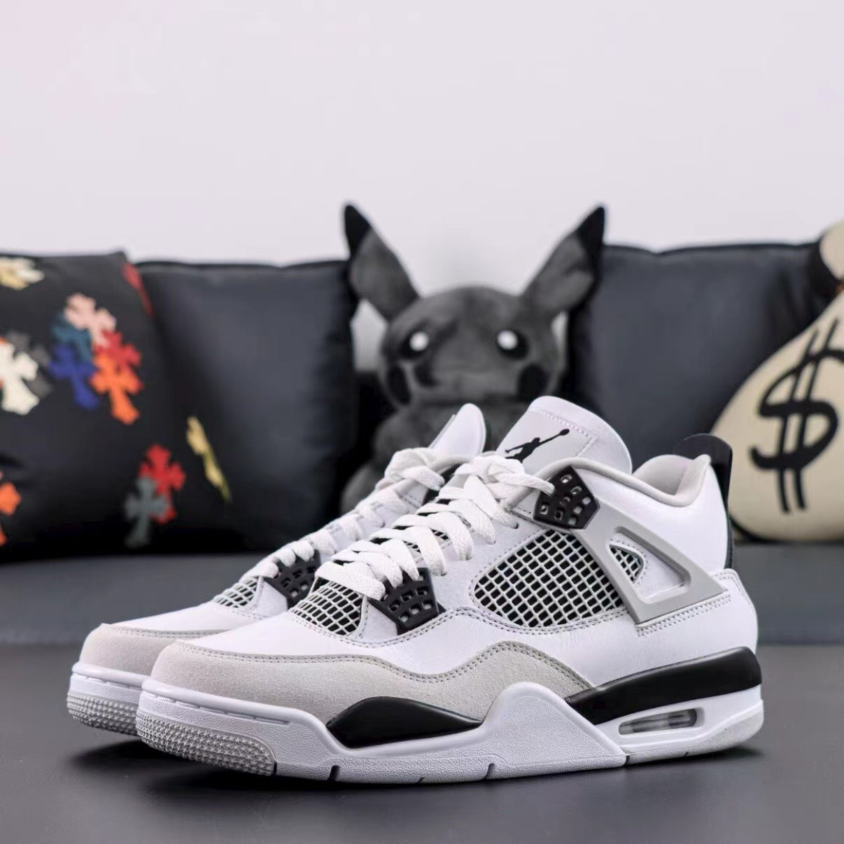 Air Jordan 4 "Military Black" Retro Basketball Shoes Men's Mid Top