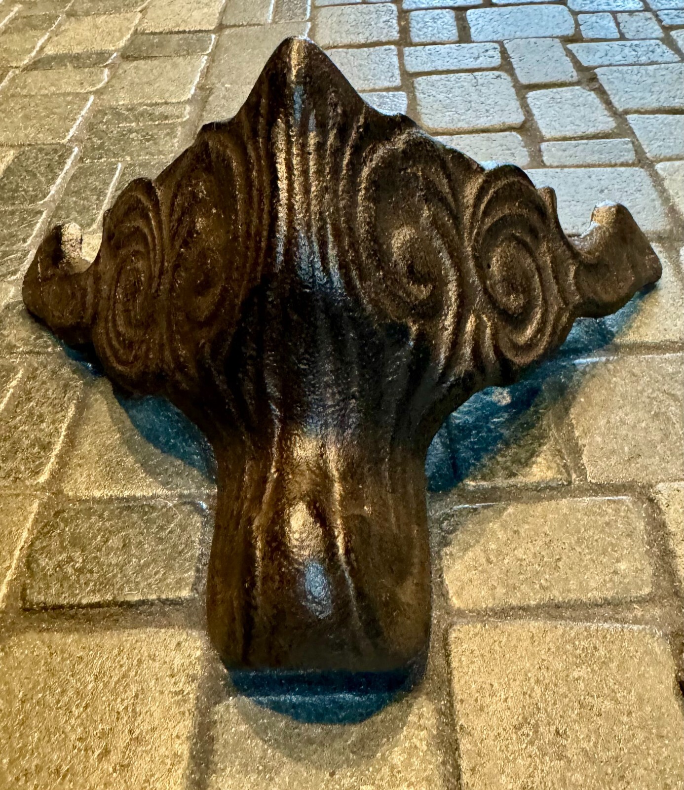 4; Furniture Legs 5.75" Cast Iron Metal Claw foot Tub Wood Stove Feet Salvage