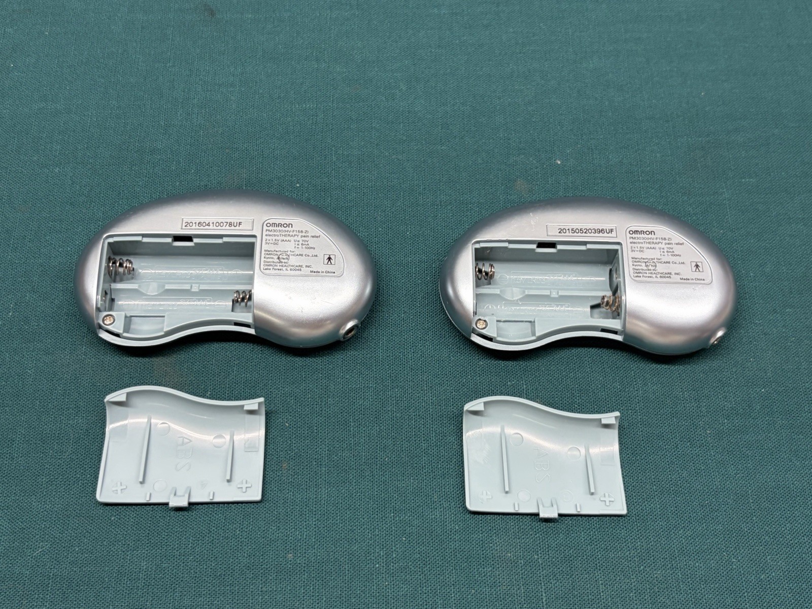 Pair of Omron PM3030 ElectroTherapy Pain Relief TENS Unit HV-F158-Z –Tested (5M)