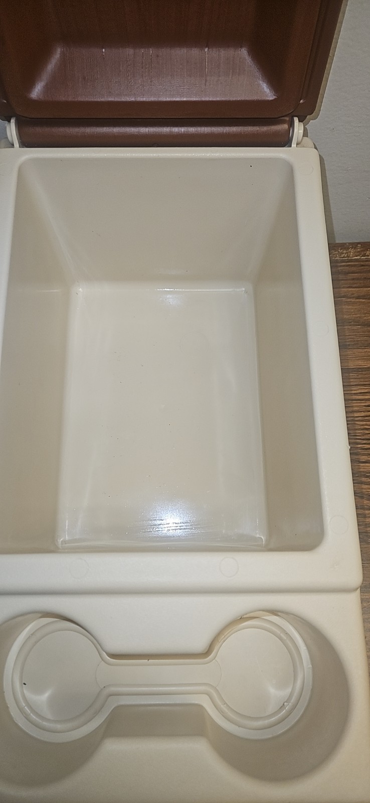 Vtg Little Kool Rest IGLOO Car ConsoleBrown Tan Can, Ice Chest, Great Condition