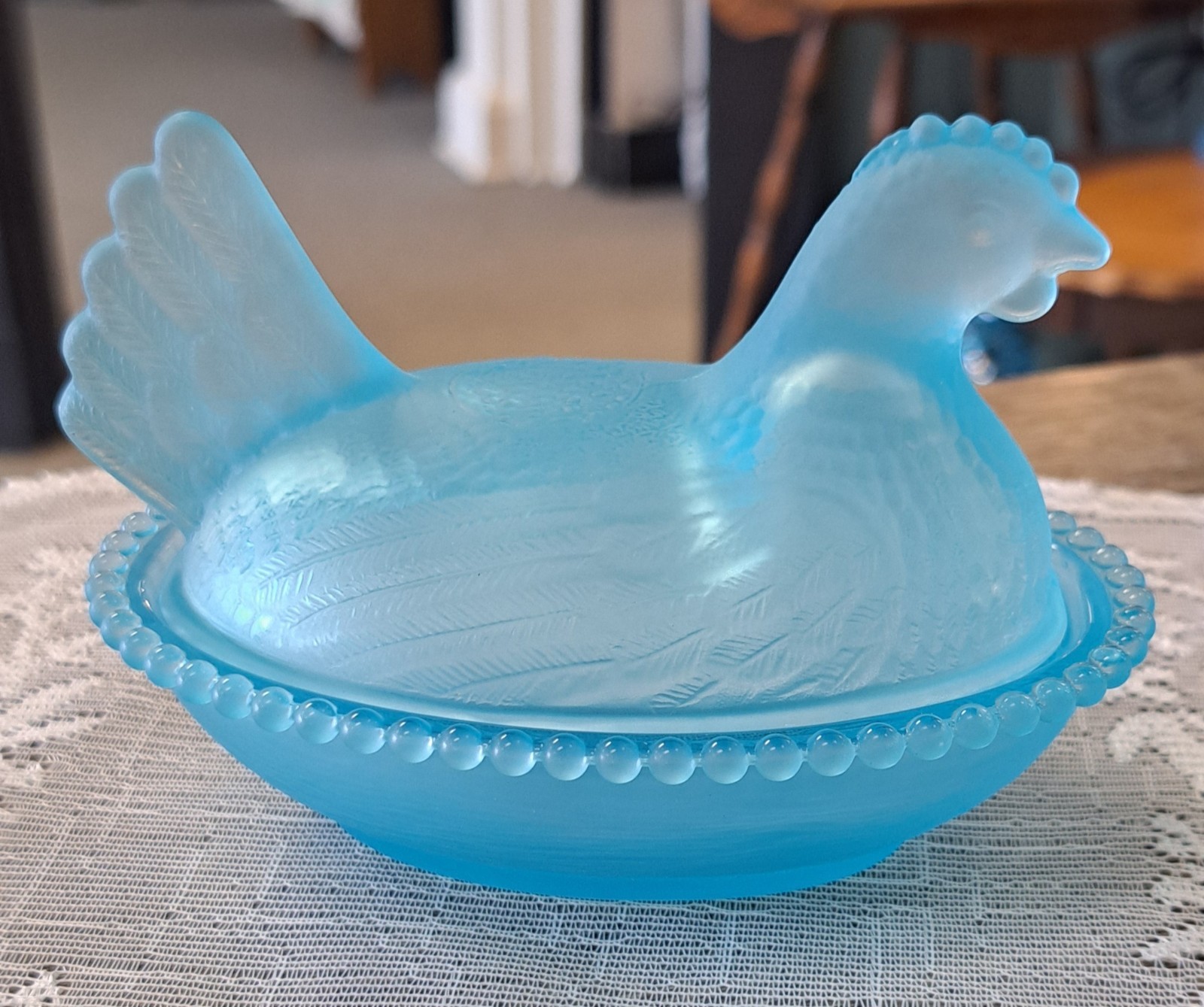 Set Of 6 Hen On Nest, COMPLETE SET OF SATIN ROSE'S CLOSET