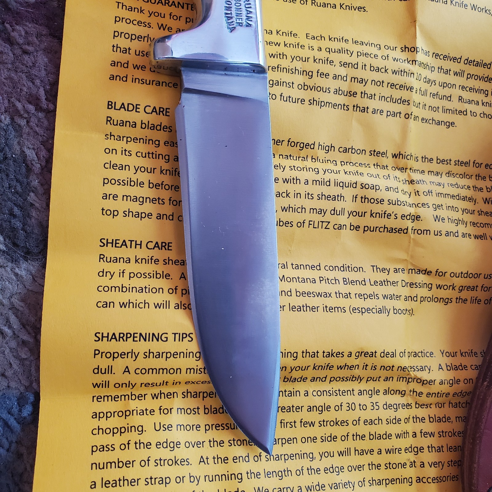 Ruana Bonner Montana Fixed Blade Hunting Knife Model #95AD with Sheath NEW Cond.