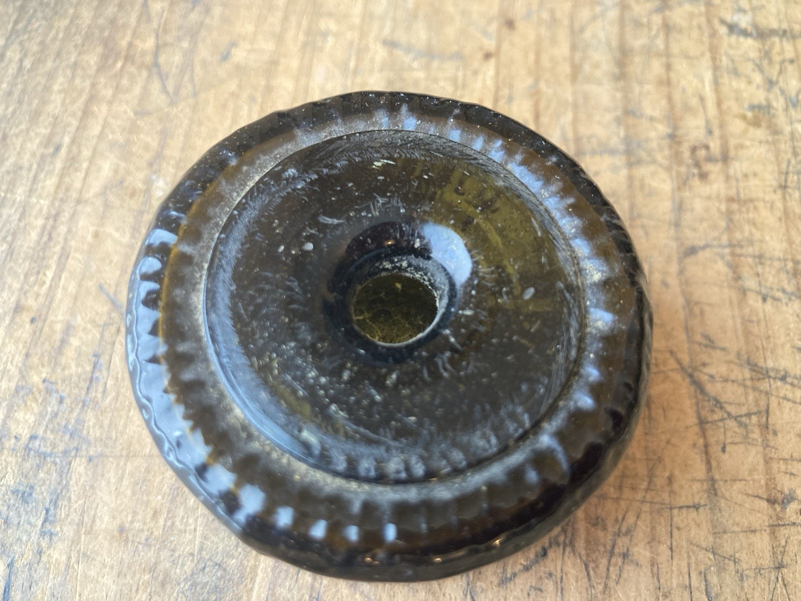 OPEN PONTIL 3 MOLD KEENE DIAMOND GEOMETRIC INKWELL olive green