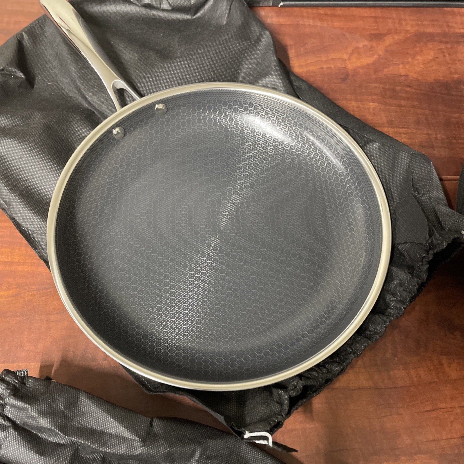 HexClad Hybrid 7-Piece Cookware Fry Pan Set 8” 10” 12” Inch W/ Lids & 12” Wok