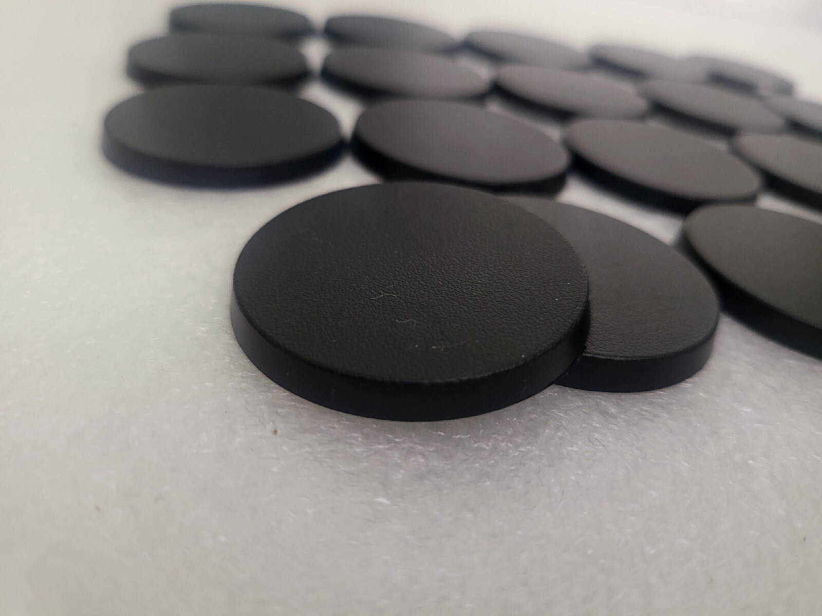 Lot Of 20 - 40mm Round Bases For Warhammer 40k & AoS Bitz Heavy Gear