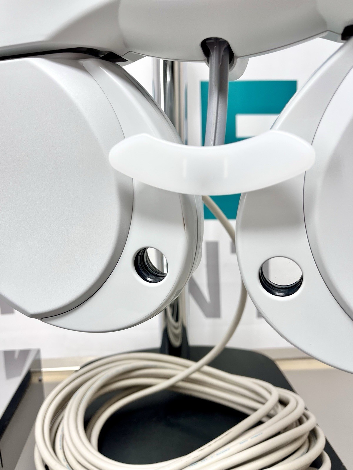 Nidek RT-5100 Auto Phoropter Refractor w/ Control Box