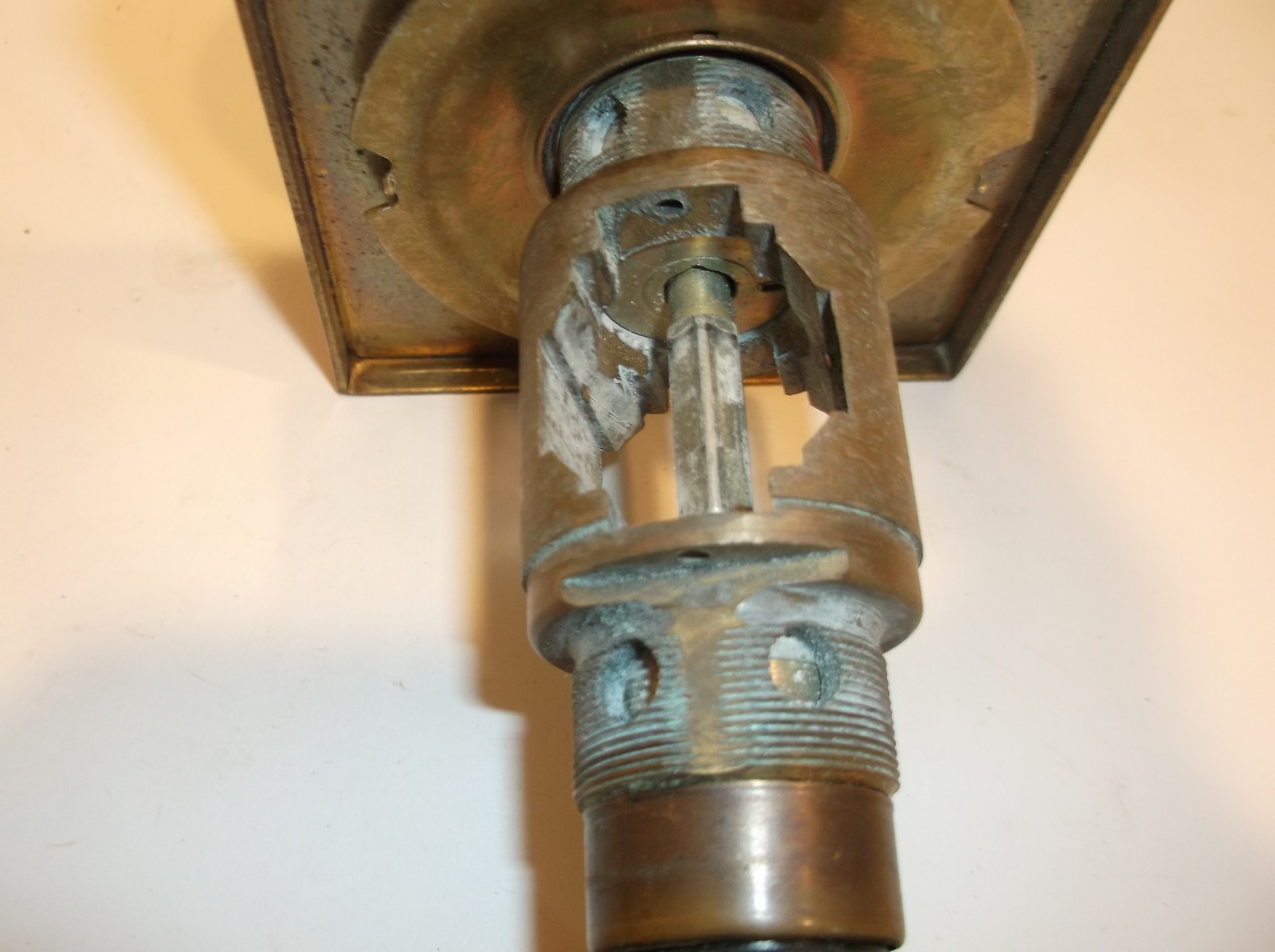 VINTAGE SARGENT DOOR KNOB & SPRING LATCH #7 804 H Interior Door