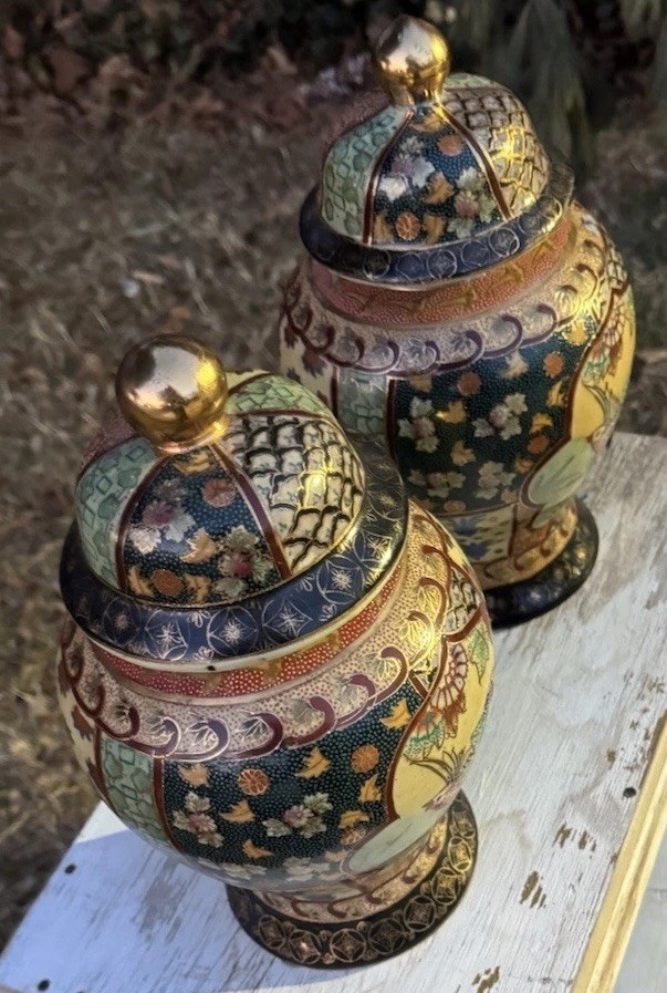 Chinese Ginger Jars - MATCHING PAIR Satsuma Moriage Porcelain Vintage Imported