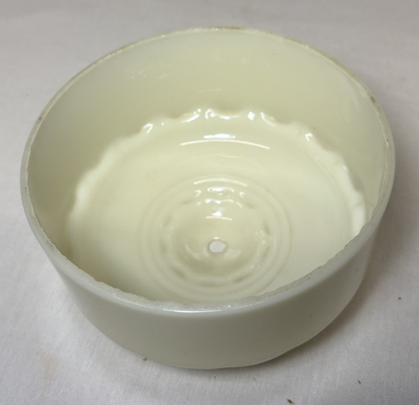 Vtg Nautical Light Fixture MCM Brass Anchor Closet Custard Art Glass Shade #L60