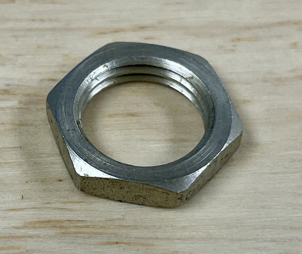 LYMAN Seating Screw Lock Nut