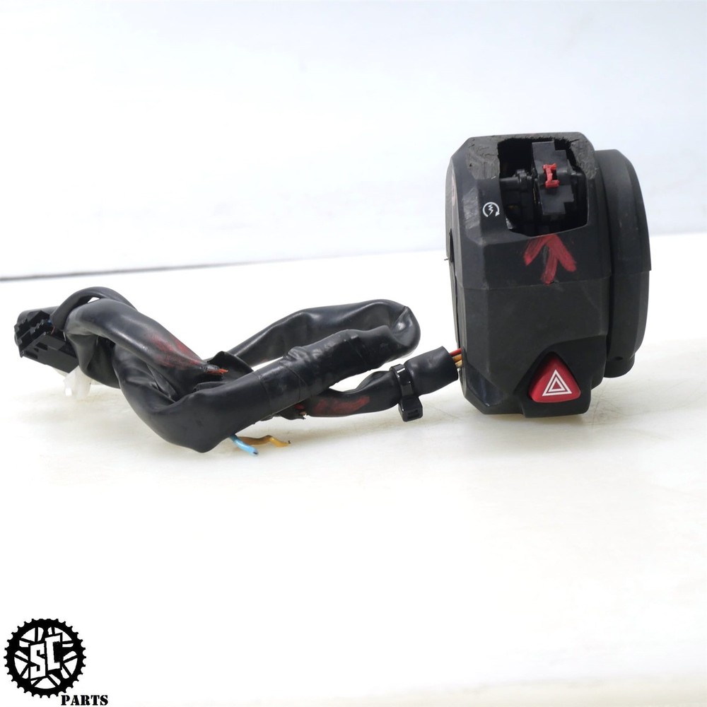 2019 SUZUKI GSXR1000 RIGHT CONTROL SWITCH