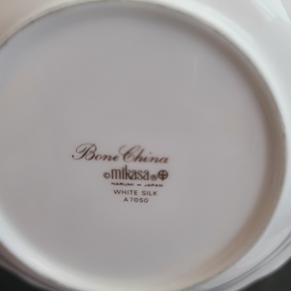 Mikasa White Silk 6" Fruit Bowl