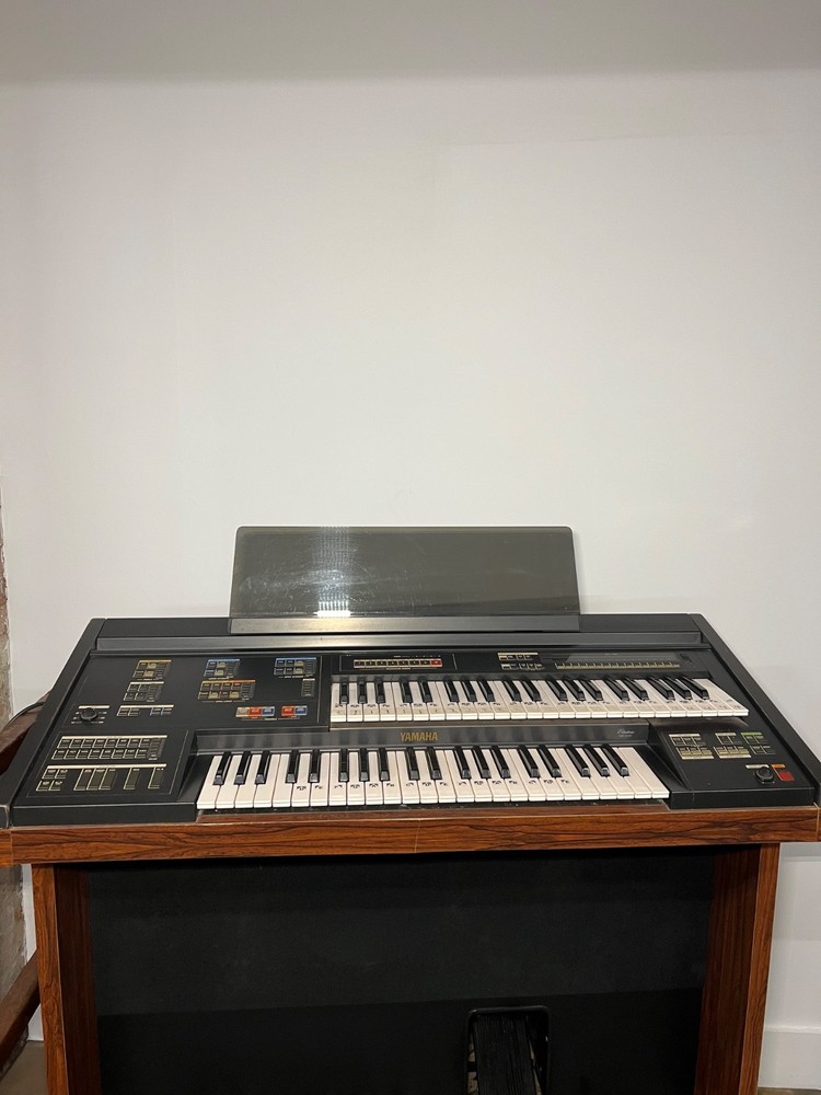 yamaha electone mc-200T piano