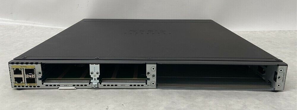 CISCO ISR4331/K9 Router NO CPU CLOCK ISSUE No Faceplate