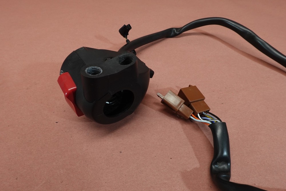 2013-2016 Honda CB1100 Right Handlebar Stop Start Kill Switch