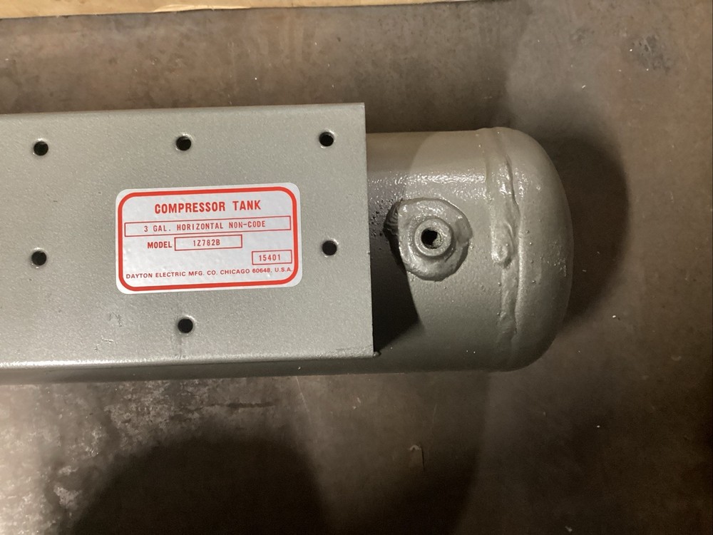 Dayton 3 Gallon Horizontal Non-Code Compressor Tank 1Z782B #806E89PR6*CO