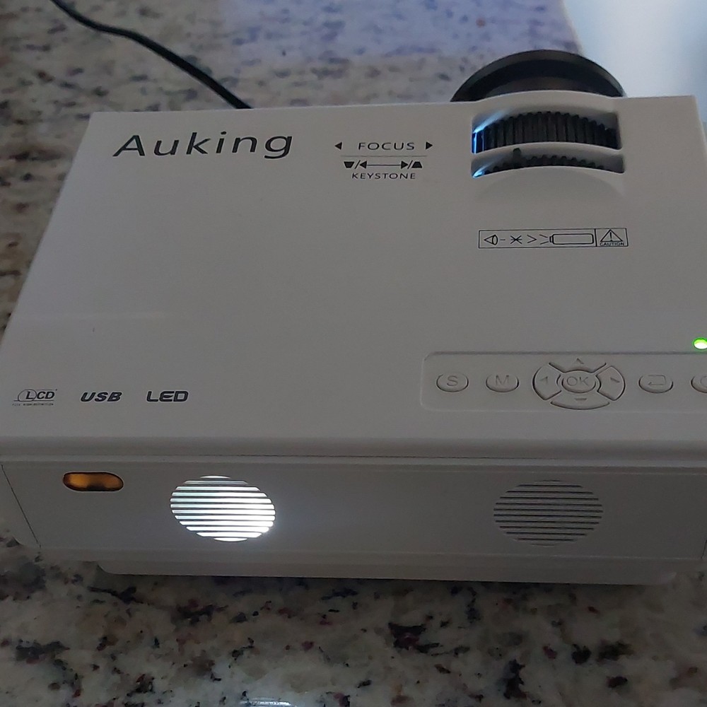 Auking LED USB Desktop Projector White