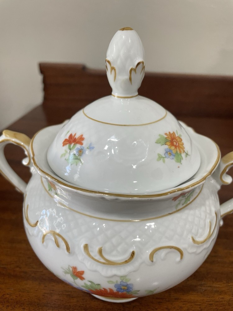 Schumann Bavaria Sugar Bowl Floral Pattern Preowned