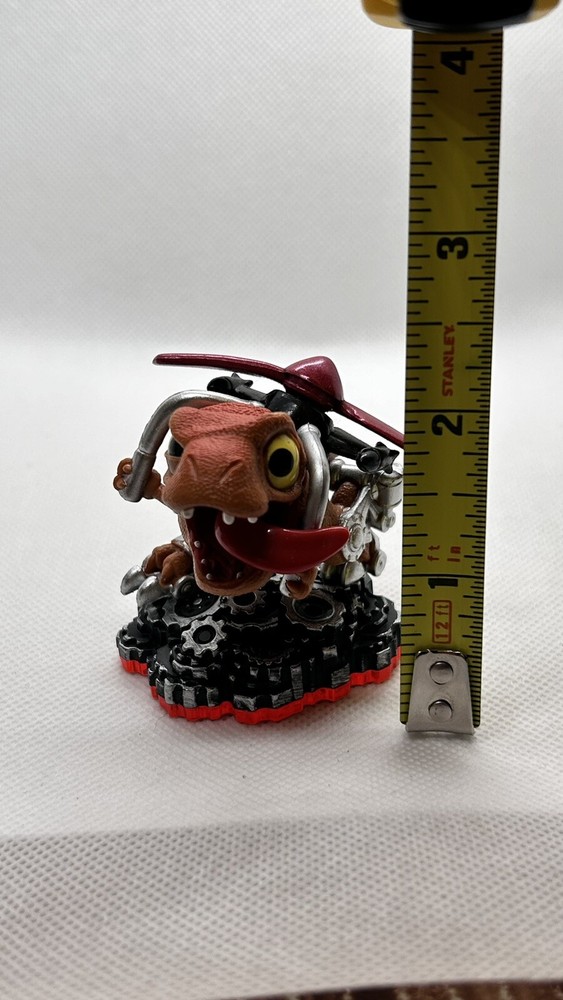 CHOPPER Skylanders Activision Figure Red Base w/Stat Card & Sticker Code 2014
