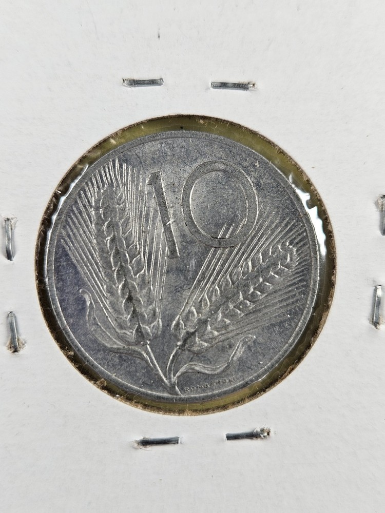 COINS - ITALY - 10 LIRA 1969