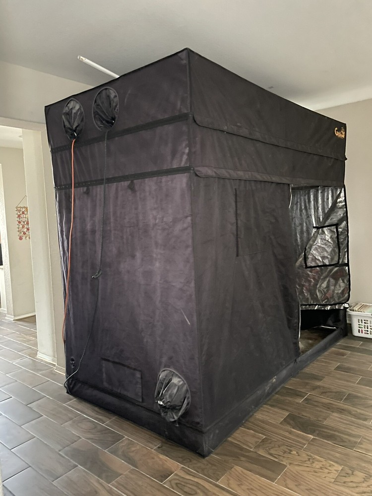 Gorilla Grow Tent 4x8