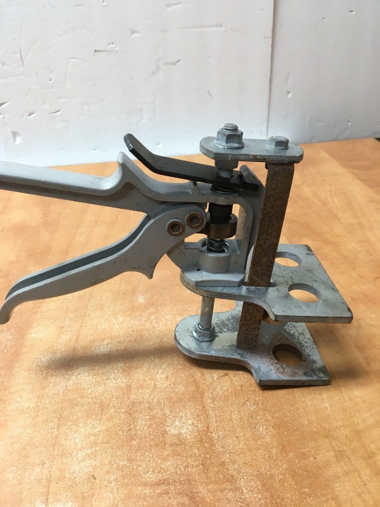 Matco Dual Piston Brake Compressor Tool Spreader Press QPS4