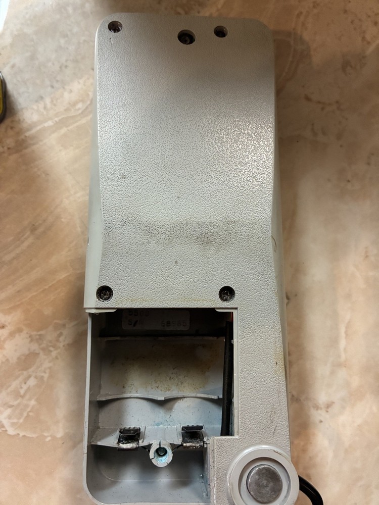 TIF 5500 Halogen Leak Detector+ Case untested inherited