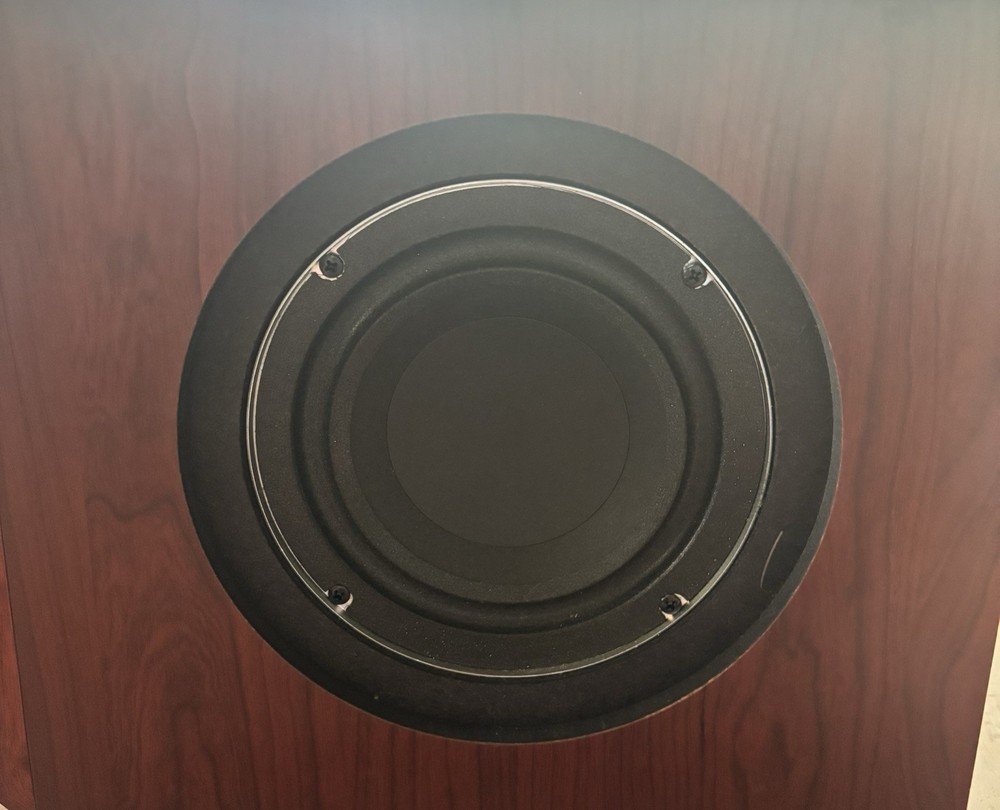 Philips MCD735 Subwoofer Wired Brown Rectangular 8 Ohms Wood Speaker