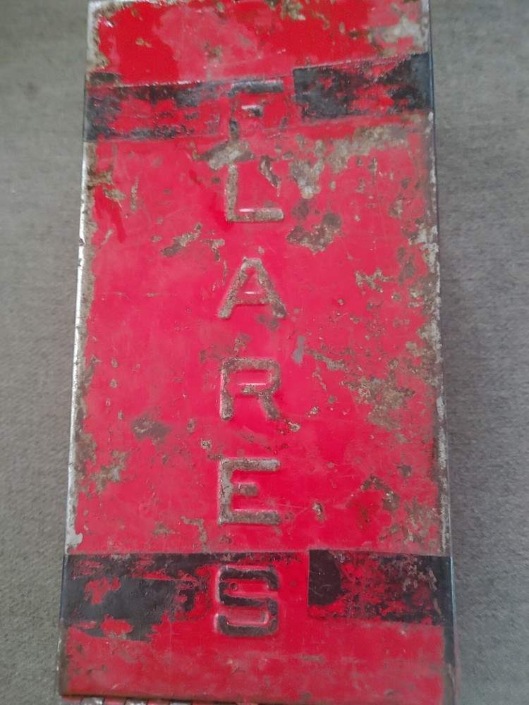 Roadside Emergency Safety Kit 3 Reflectors