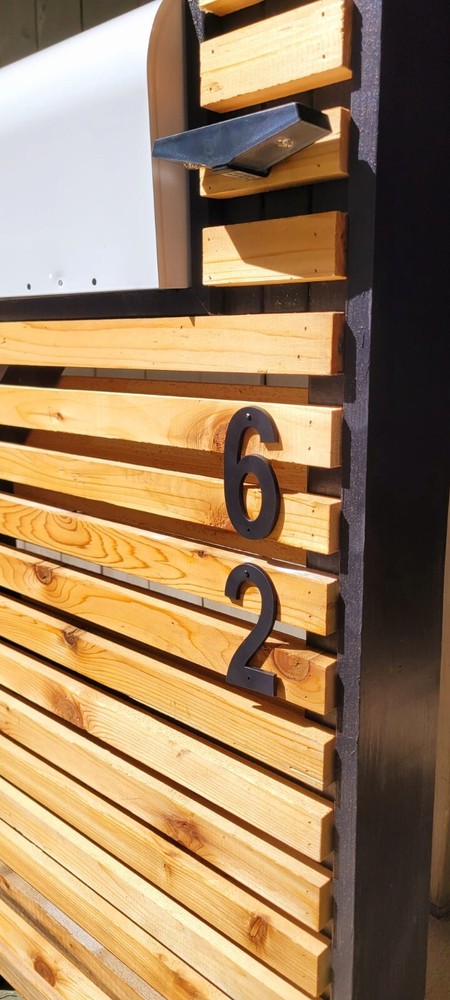 Modern Cedar Mailbox Post, Multi-Slatted FREE SHIPPING