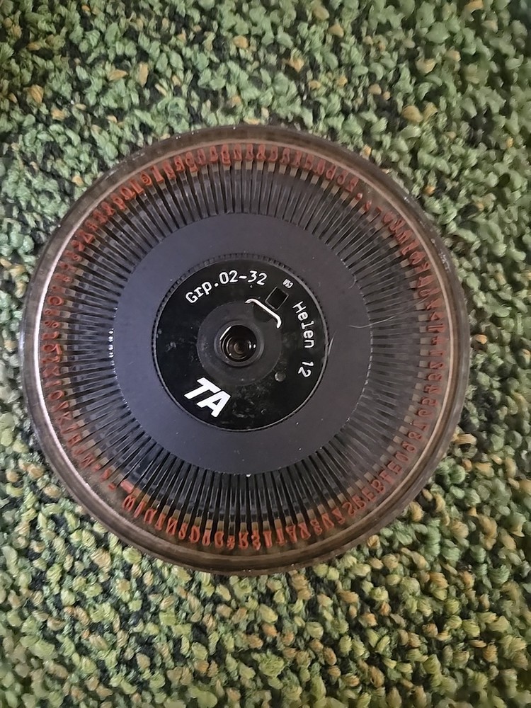 Electronic Typewriter Royal Printwheel Script (Helen)