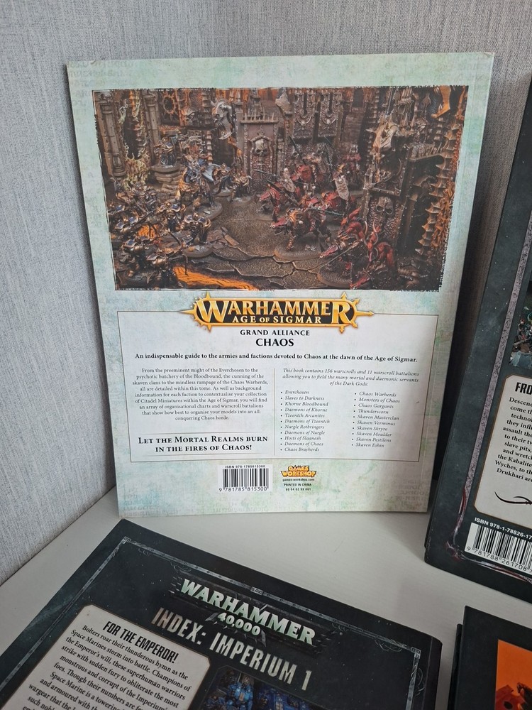Warhammer 40k & Age Of Sigmar 7 X Book Bundle
