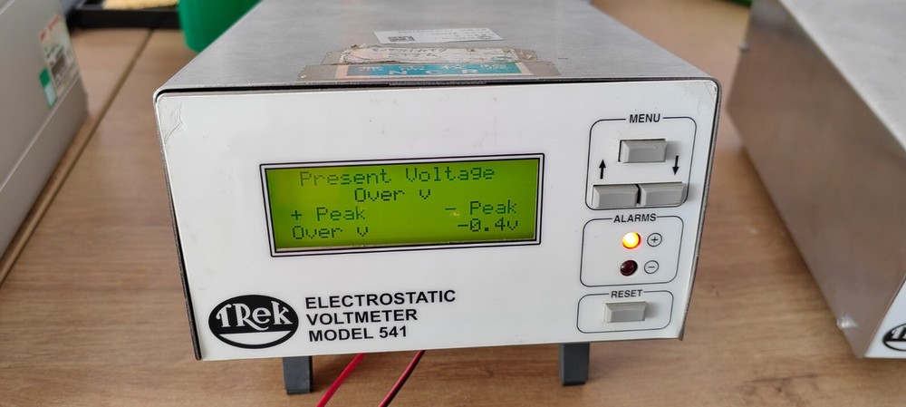 TREK electrostatic voltmeter Model 541 541-2-CE-EX#HL