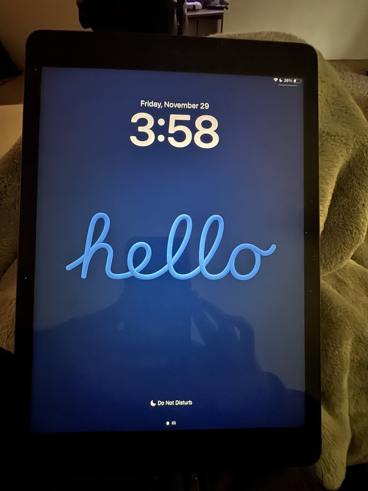 iPad 8th generation 32gb WiFi - Used. Excellent Condition!