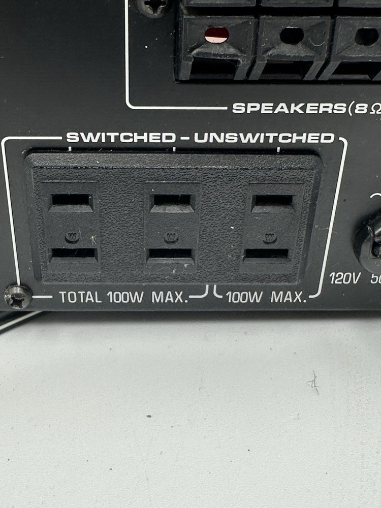 Fisher CA-275 Studio-Standard Integrated Amplifier