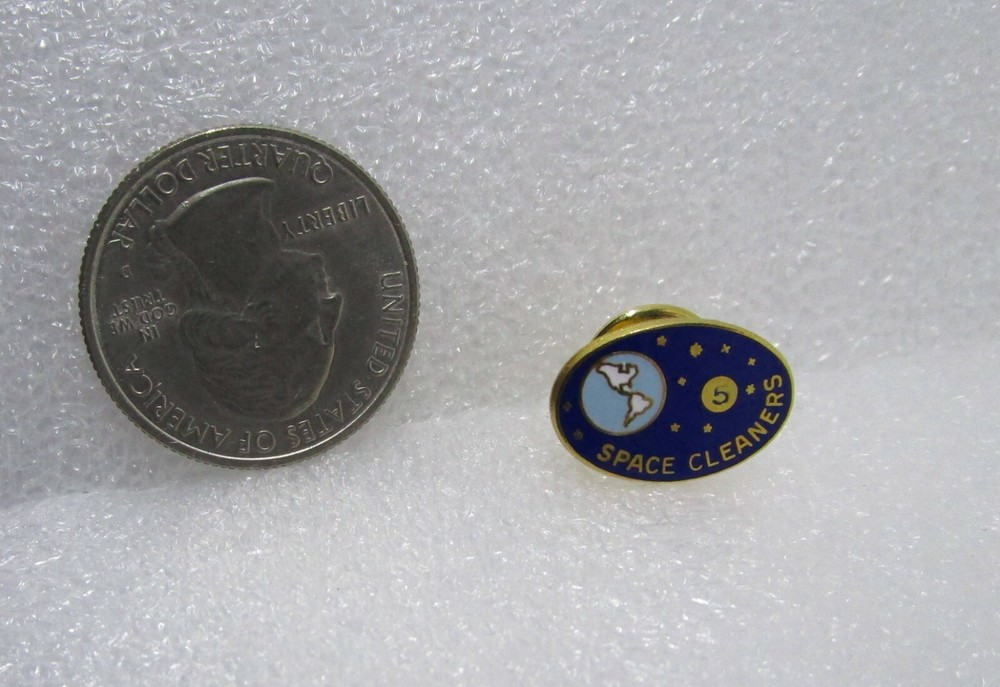 Space Cleaners 5 Pin