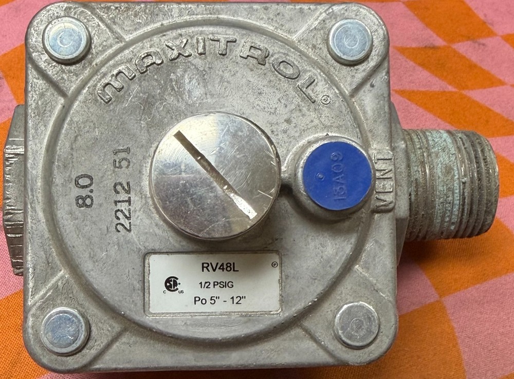 maxitrol gas pressure regulator