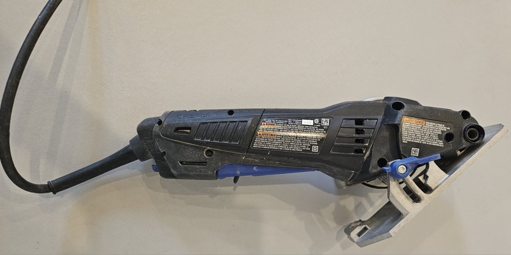 Drexel Ultra Saw compact cutting tool
