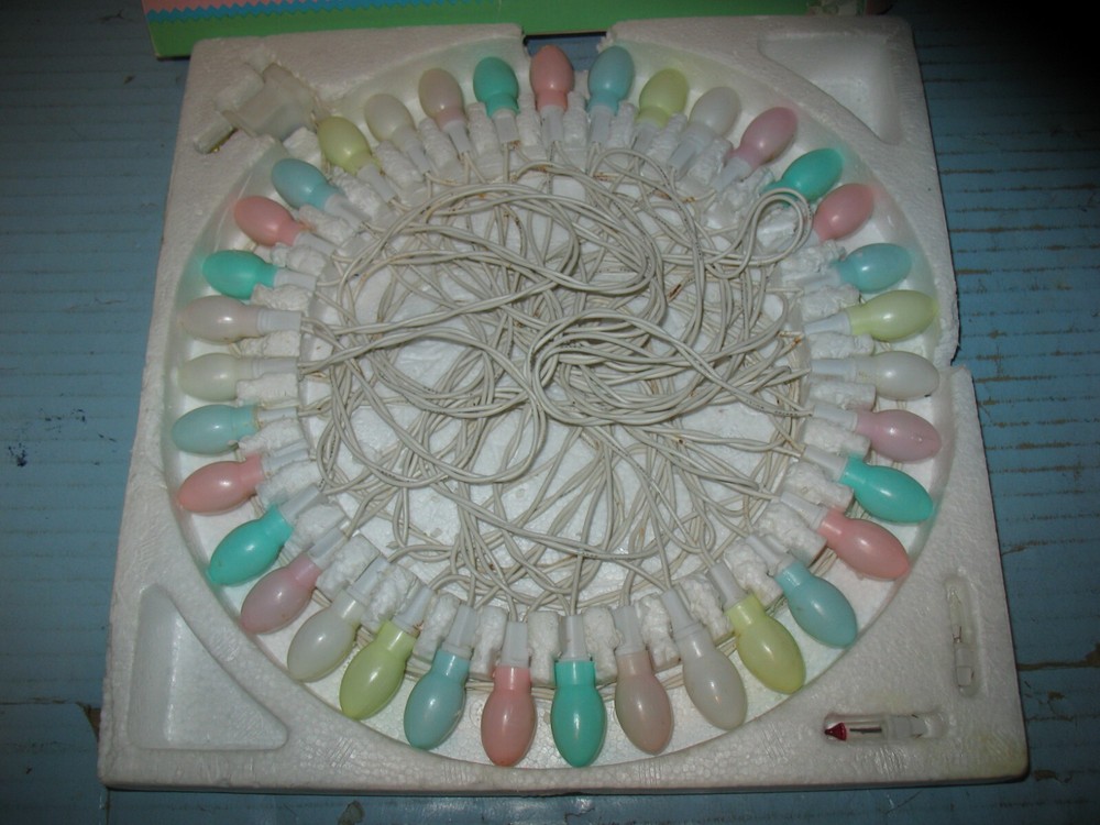Silvestri Pastel Egg 35 Light Set