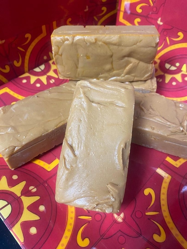 Butterscotch Fudge *nut free* 1/2 pound