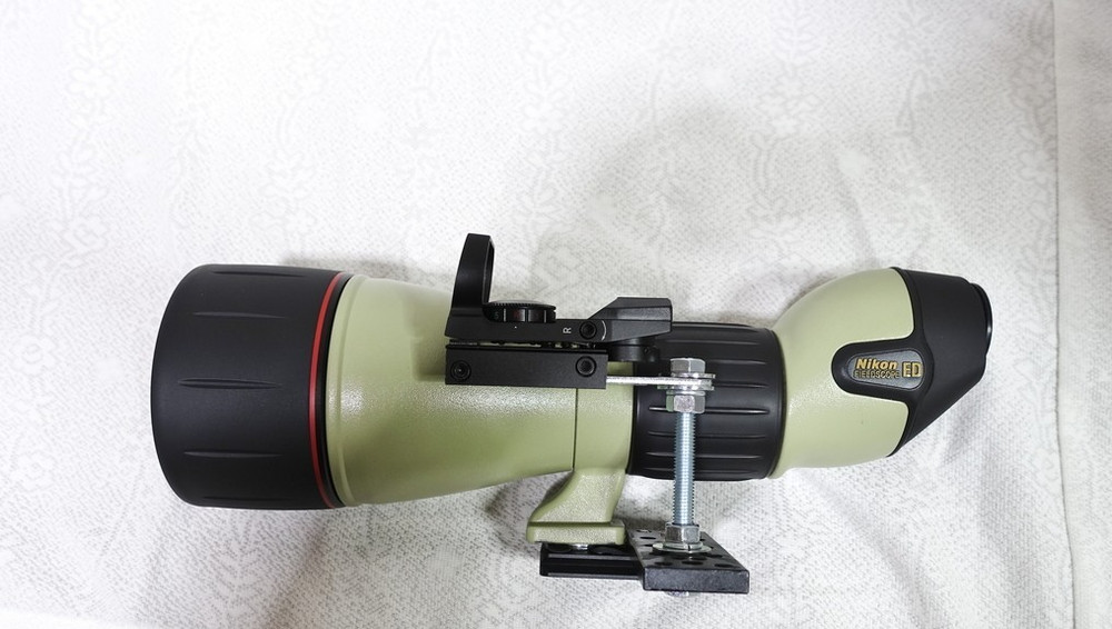 Nikon Fieldscope ED 82