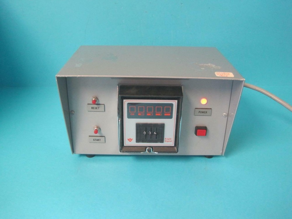 Solar Light Co. UV Light Simulator Timer Model ESD-I Tested Working Used