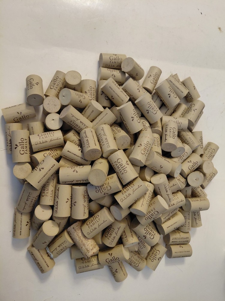 160 Wine Corks Lot