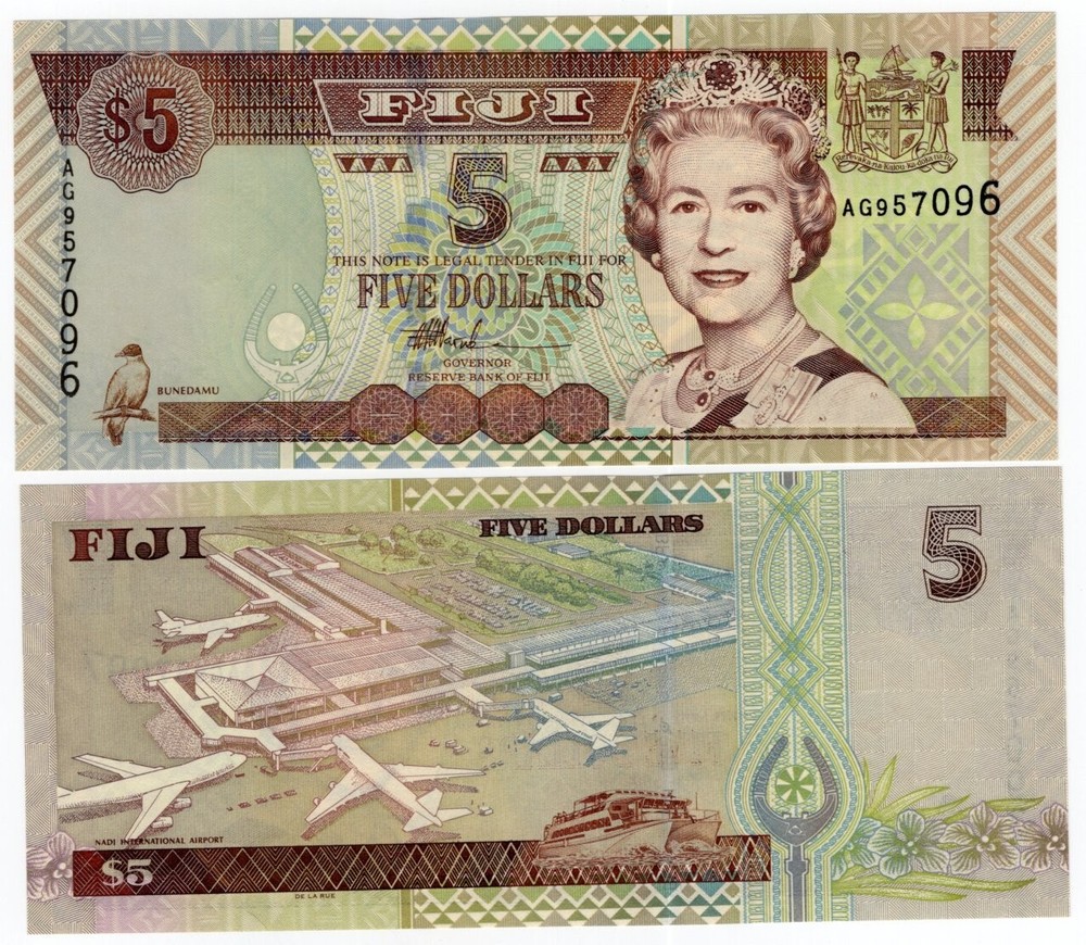 FIJI P-105b 5 Dollars 2002 UNC