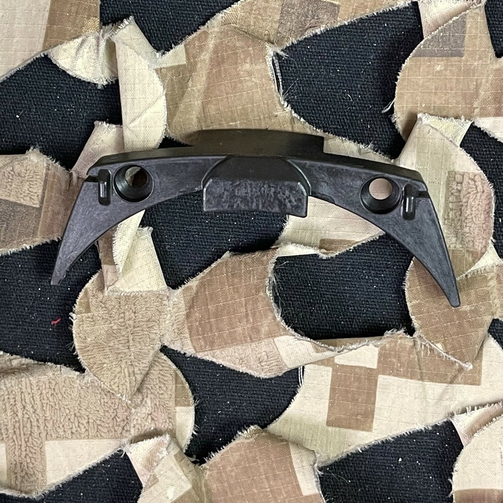 NEW Dye Rotor Bottom Front Support (R80001012)