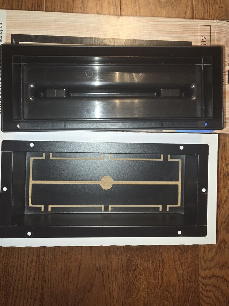 Aria Vent Flushmount Lite Edition (4 x 10)